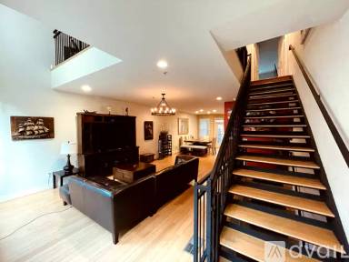 Main picture of 4235 Rawlins St