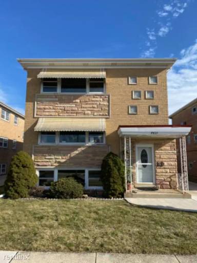 Main picture of 4439 N Newcastle Ave