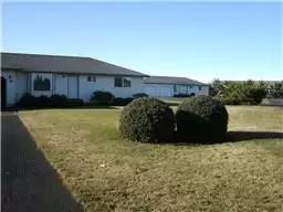 Main picture of 13 Windsor Ct