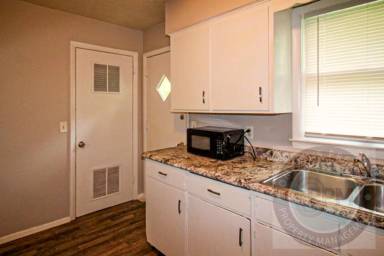 Main picture of 3537 N 37th St