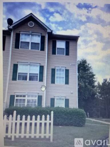 Main picture of 3040 Barrymore St
