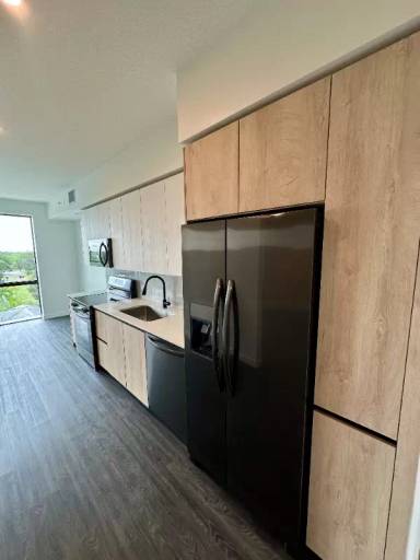 Main picture of 701 NW 5th Ave