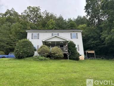 Main picture of 296 Gap Creek Rd