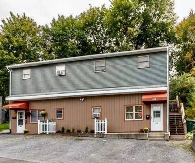 Main picture of 228 W Ardell Ln