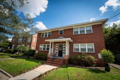 Main picture of 1234 Belmont Ter