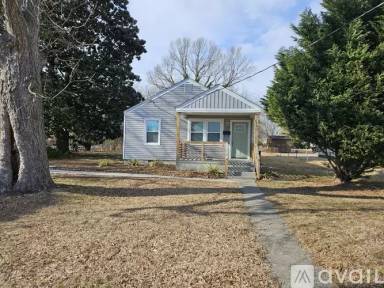 Main picture of 2701 Jamestown Ave