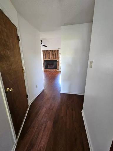 Main picture of 201 Vandergrift Dr