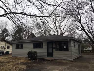 Main picture of 937 Greenlea Dr