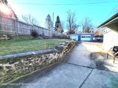 Main picture of 420 Genet Street - 3
