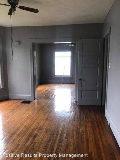 Main picture of 917 W Douglas St