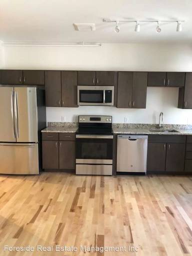 Main picture of 225 Water St