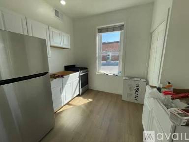 Main picture of 119 1/2 1st St NW