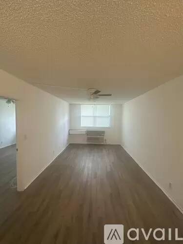 Main picture of Coral Springs Tower Club Condo