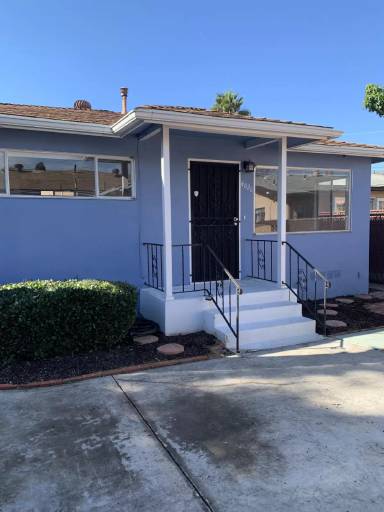 Main picture of 4824 Utah St