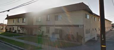 Main picture of 15759 Ryon Ave