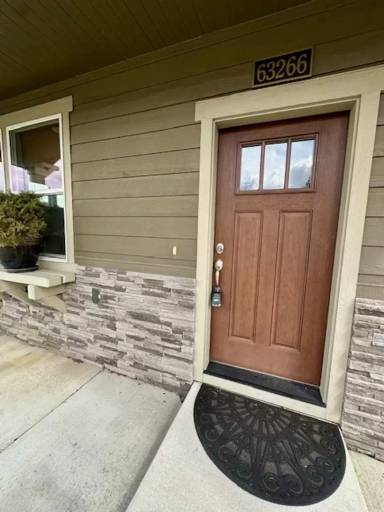 Main picture of 63266 Newhall Pl