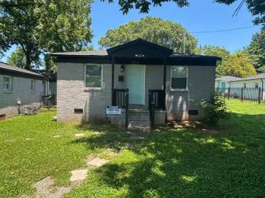 Main picture of 2317 Julia Ave