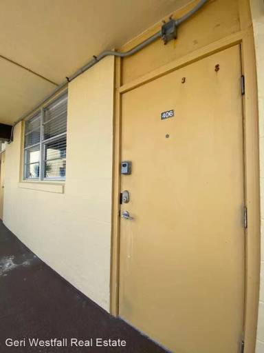 Main picture of 2301 S Atlantic Ave
