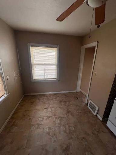 Main picture of 3914 Brookside Blvd