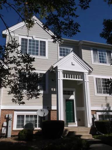 Main picture of 82 Cherbourg Ct