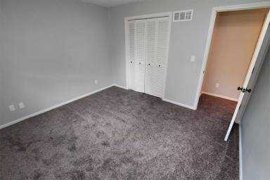 Main picture of 705 E 1st St