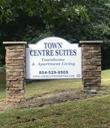 Main picture of Fox Hill Townhomes