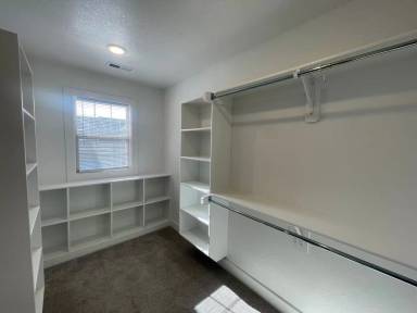 Main picture of 7408 Grand Slam St