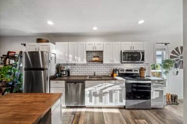 Main picture of 46905 283rd Ave SE
