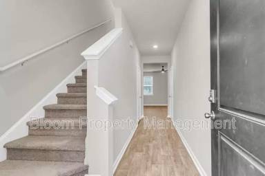 Main picture of 641 Silver Spruce St