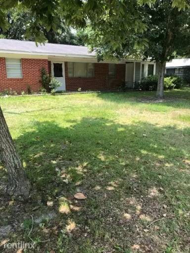 Main picture of 341 Spratley Ave