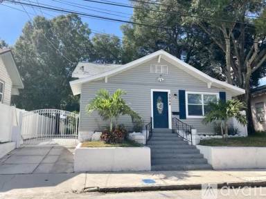 Main picture of 3004 Ybor St