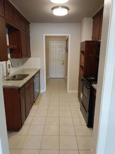 Main picture of 939-941 Lindy Ct