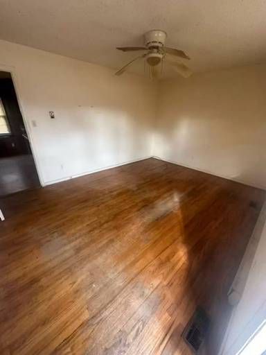 Main picture of 612 N Davis St