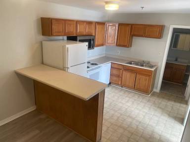 Main picture of 1321 Main St