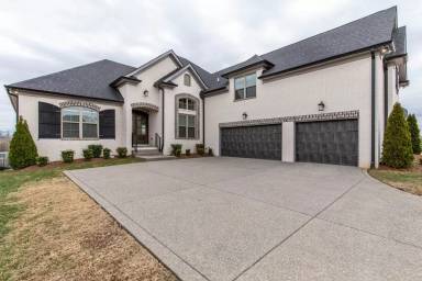 Main picture of 1104 Yearling Pl