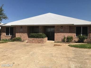 Main picture of 2323-39 Antelope Ln