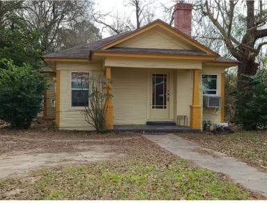 Main picture of 501 W Cox St
