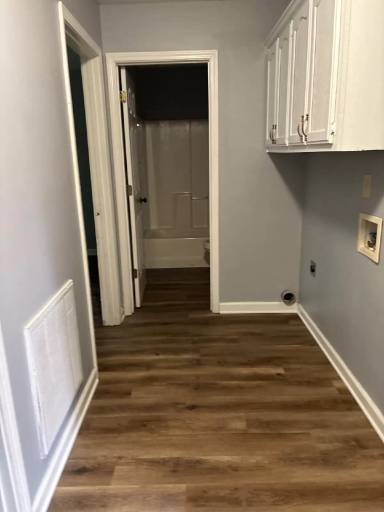 Main picture of 330 Main St