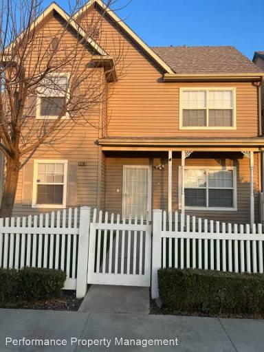Main picture of 2108 R St