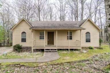 Main picture of 6770 Charles Dr