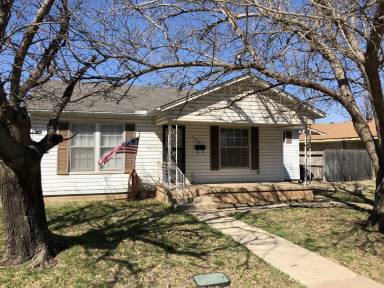 Main picture of 1926 Ross Ave