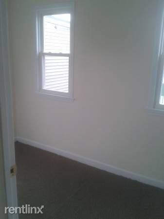 Main picture of 47 Saratoga St