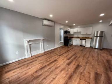 Main picture of 106 Renwick St
