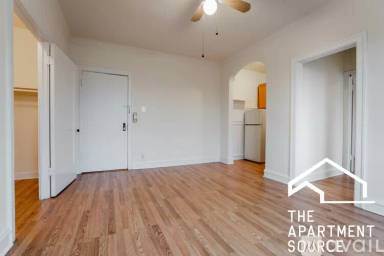 Main picture of 2536 N Sawyer Ave Apartments