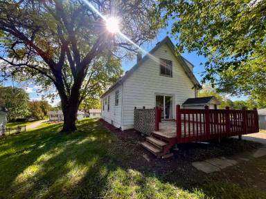 Main picture of 1156 8th Ave S