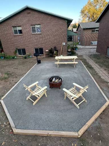 Main picture of 926 James Ct