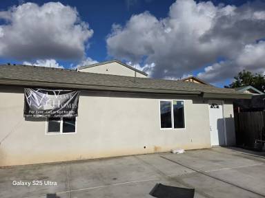 Main picture of 3675 Marlborough Ave