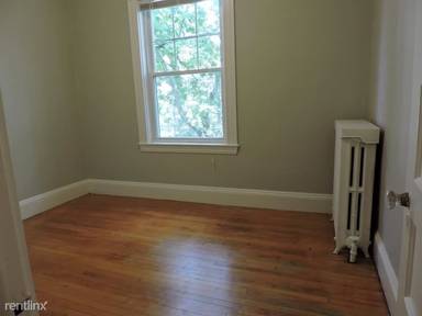 Main picture of 8A Forest St