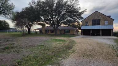 Main picture of 2690 N Stodghill Rd