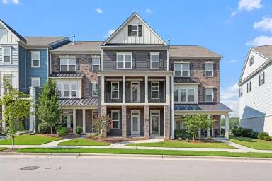 Main picture of 1844 Austin Ridge Pkwy